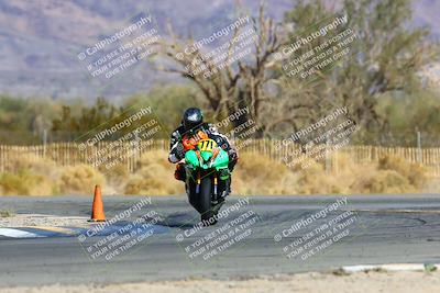 media/Jan-16-2022-CVMA (Sun) [[7f3d92989d]]/Race 3 Amateur Supersport Middleweight/